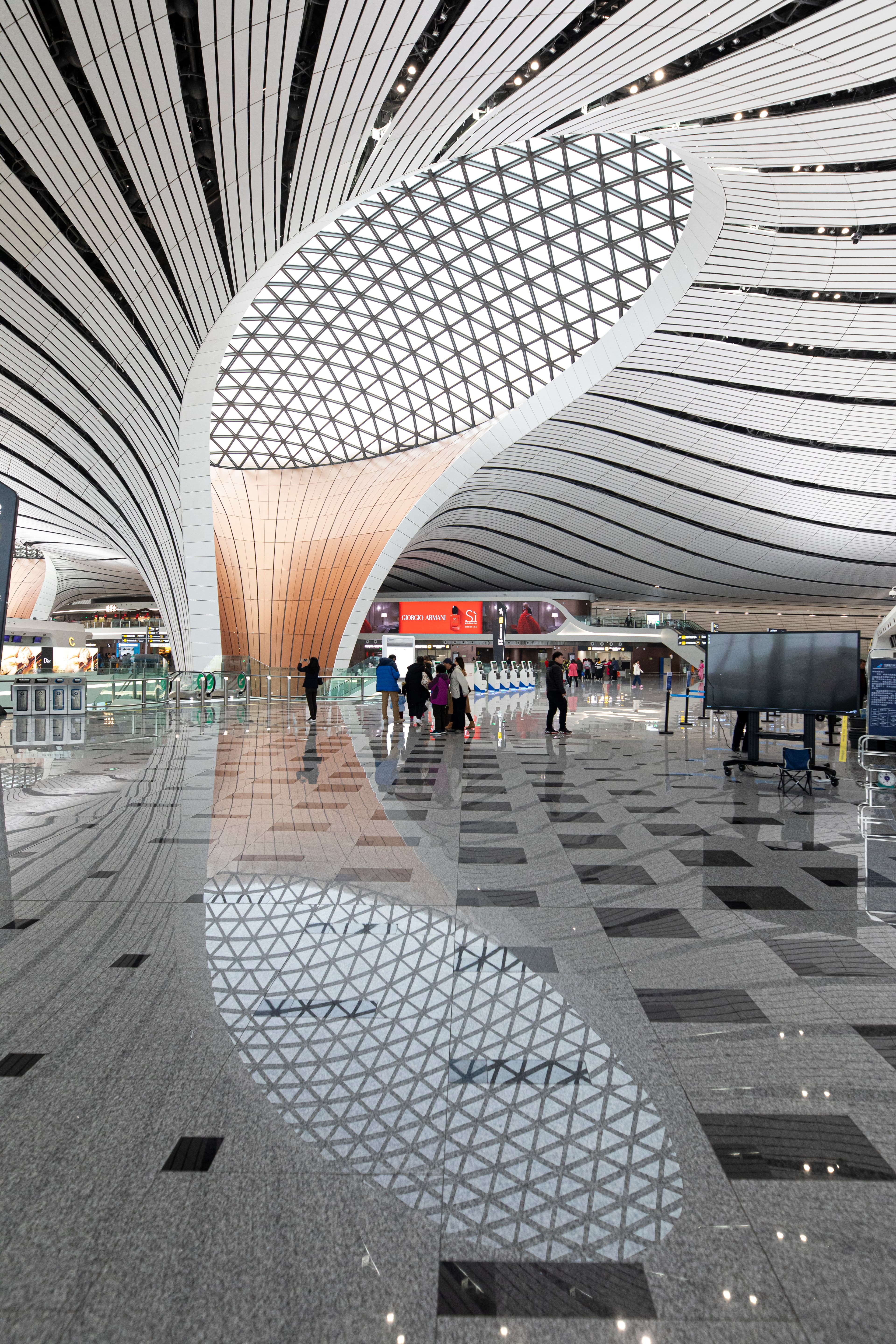 China's 240-Hour Visa-Free Transit Policy: The Ultimate Guide for Travelers (2026)